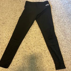 I’m selling a pair of leggings from justice. They are a medium size 8-10 in girl